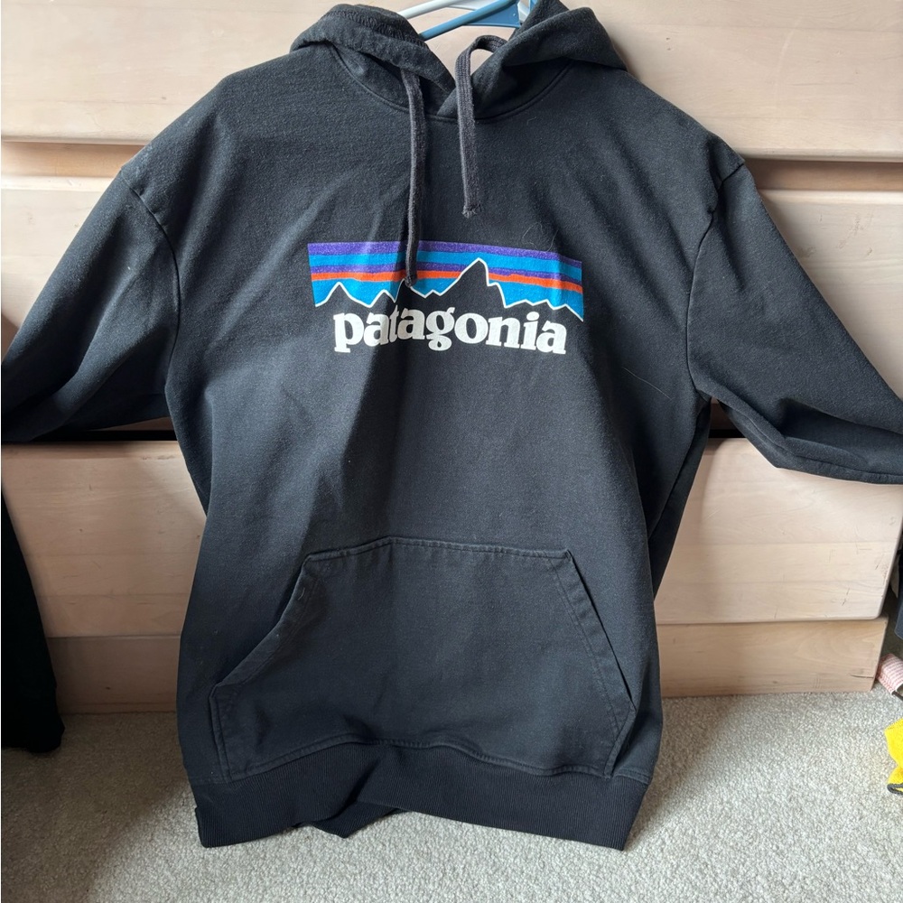 Patagonia Black Sweatshirt Hoodie